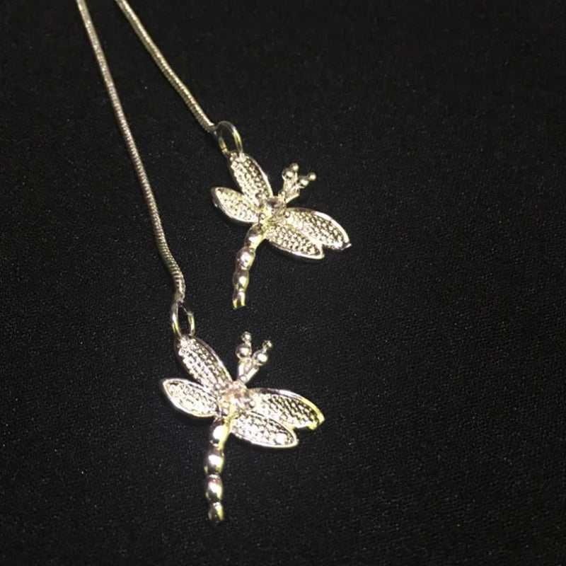 Two Dragonfly Pendant Necklace